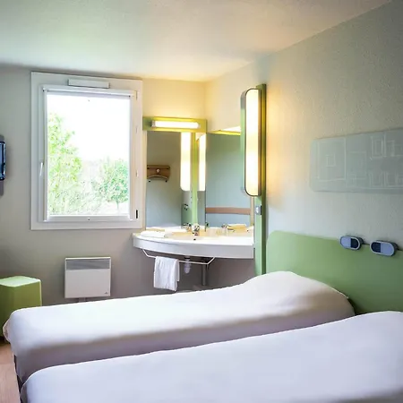 Ibis Budget Hotel 2*