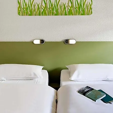 Ibis Budget Hotel 2*